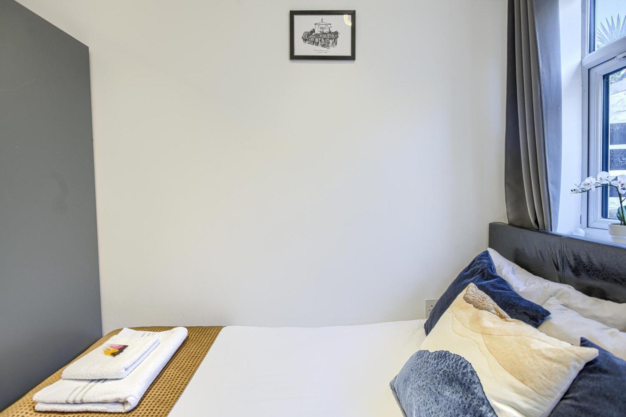 The Finsbury Deluxe Apartments Лондон Номер фото