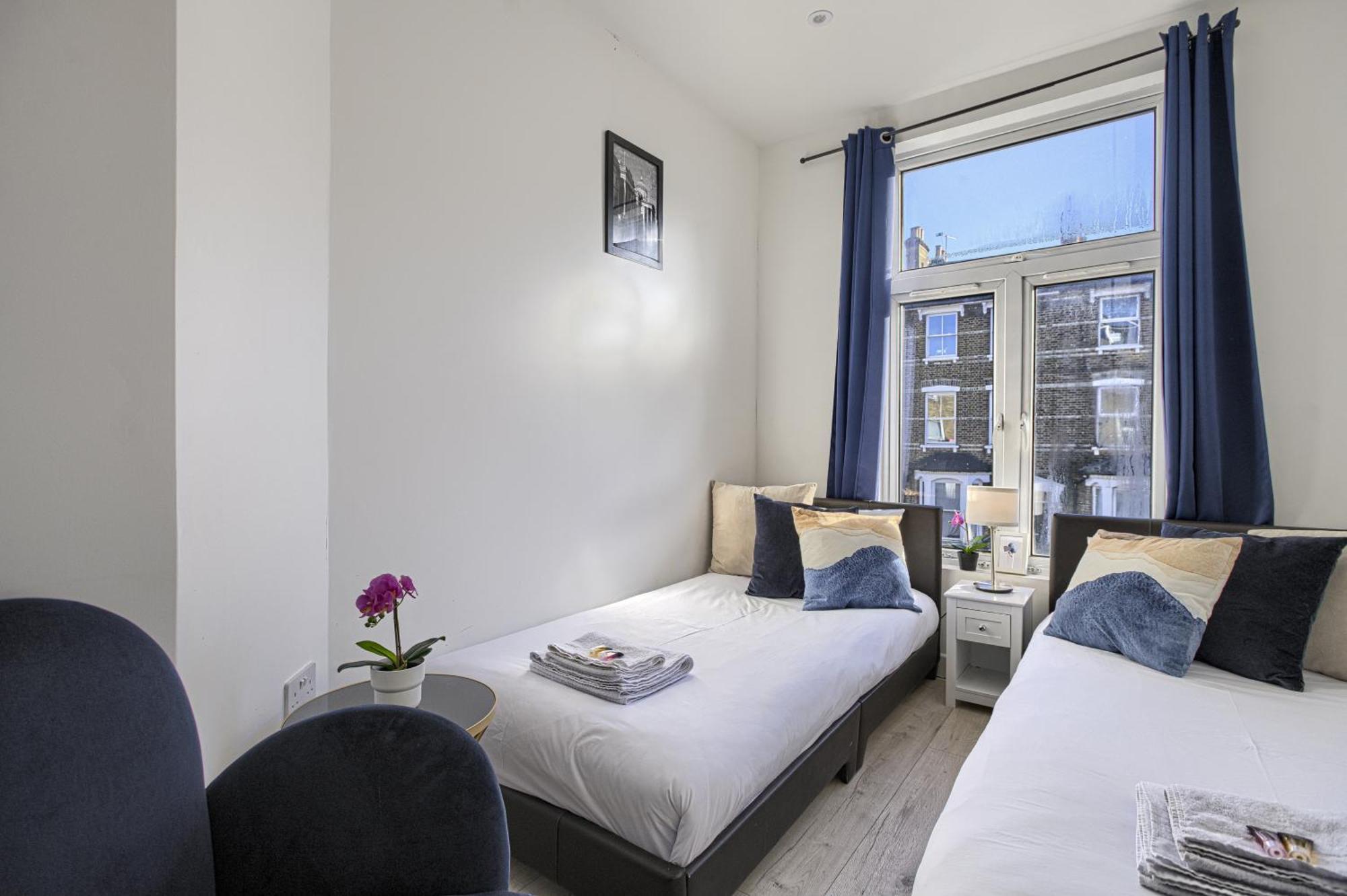 The Finsbury Deluxe Apartments Лондон Номер фото
